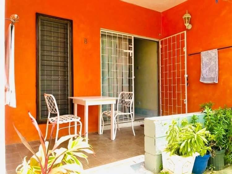 Ocean View Apartments Bridgetown Ngoại thất bức ảnh