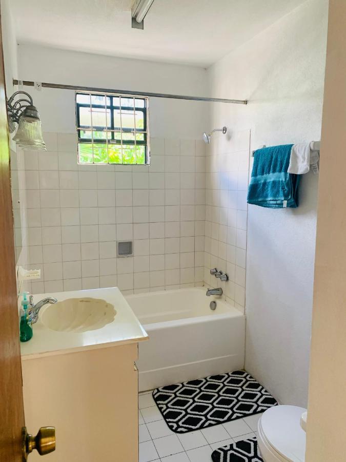Ocean View Apartments Bridgetown Ngoại thất bức ảnh