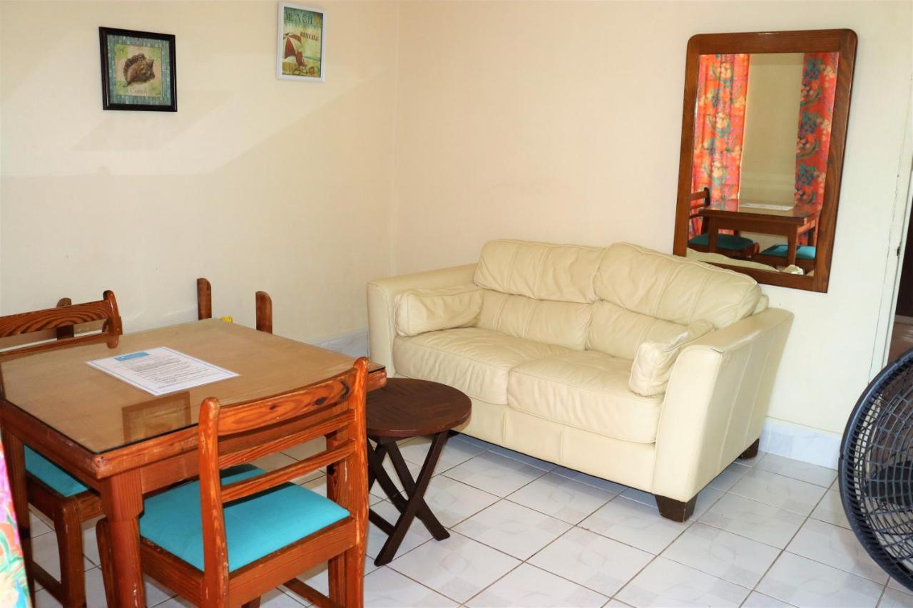 Ocean View Apartments Bridgetown Ngoại thất bức ảnh